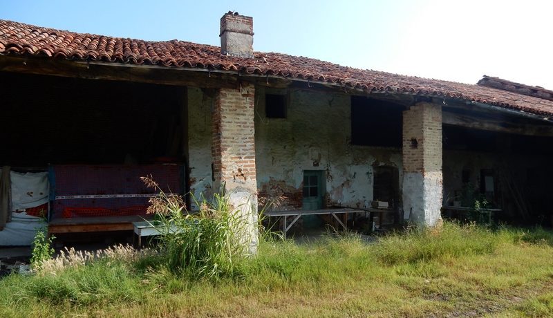 Mondovì Breolungi rustico da ristrutturare con terreno