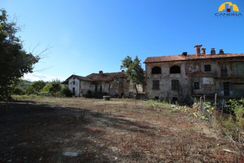 Mondovì periferia rustico con terreno