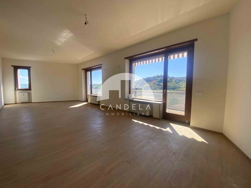 Mondovì Altipiano attico ristrutturato con vista