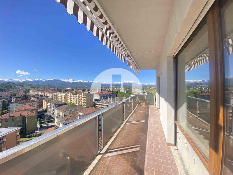 Mondovì Altipiano attico ristrutturato con vista