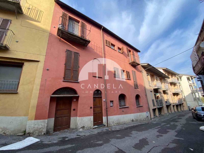 Mondovì monolocale arredato
