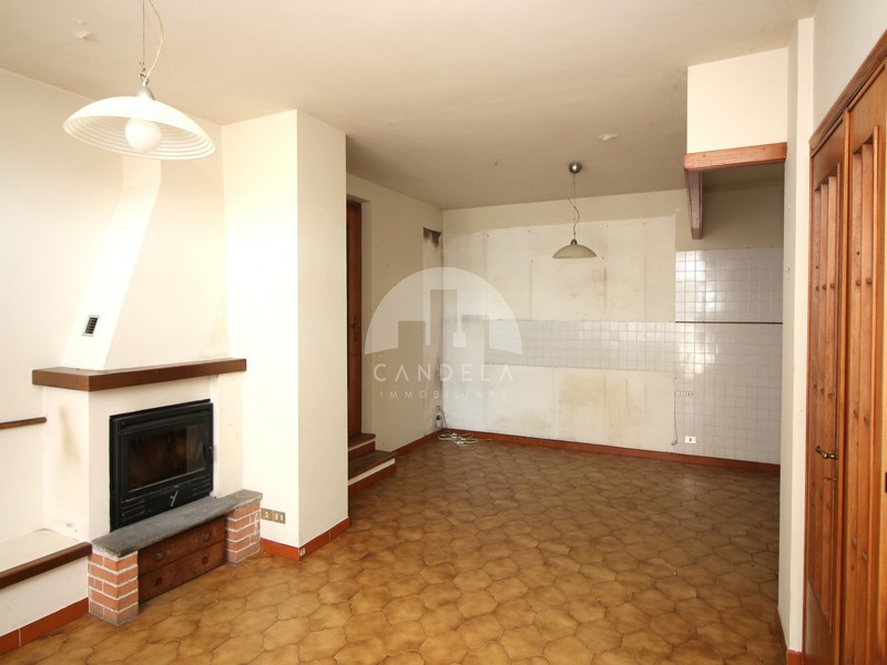Villanova Mondovì casa indipendente 3 lati con giardino