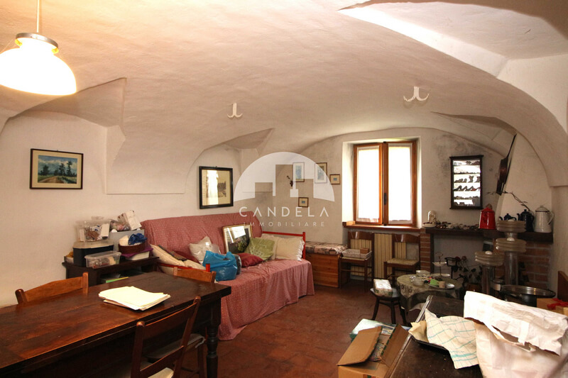 Villanova Mondovì casa indipendente 3 lati con giardino