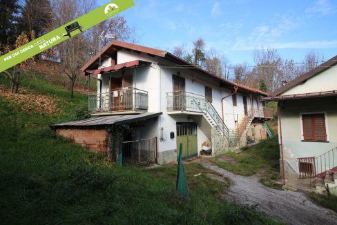Frabosa Sottana frazione casa con giardino