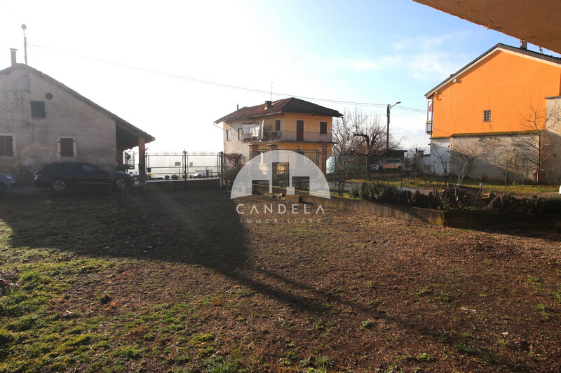 Magliano Alpi rustico da ristrutturare con terreno