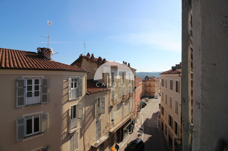 Ampio Appartamento Panoramico Divisibile in Due Unità Abitative
