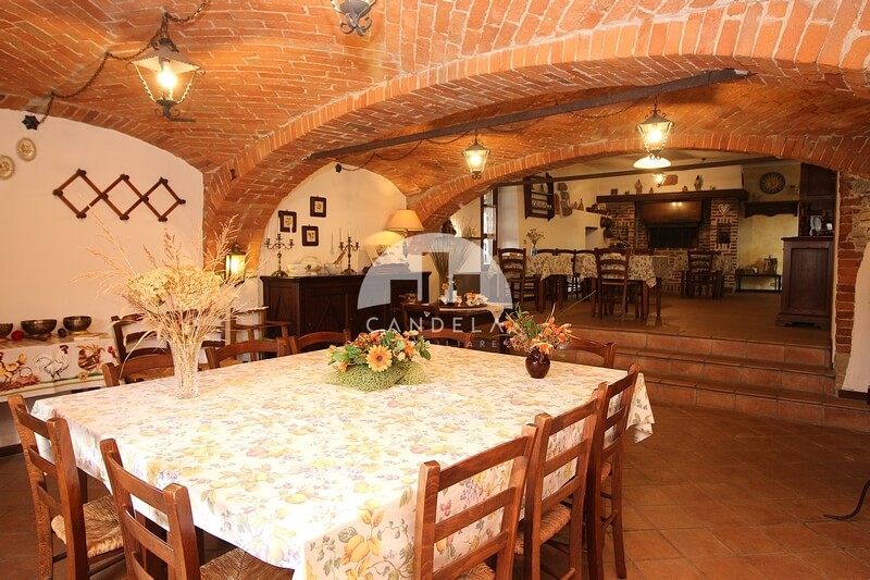 CASALE DEL 1650 IN PIETRA DI LANGA