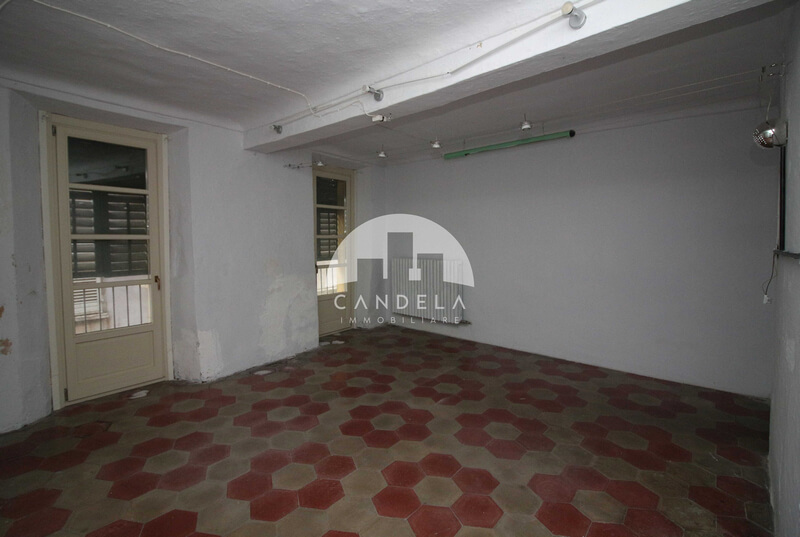 OCCASIONE UNICA: Locale Commerciale con Terrazzino