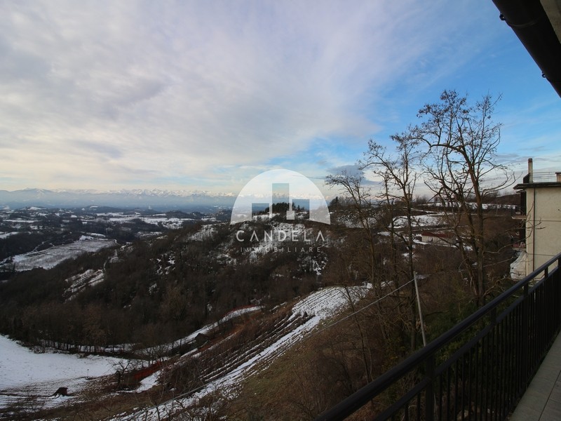 Vista Monviso e Cuore dell'Alta Langa: Villa in Murazzano