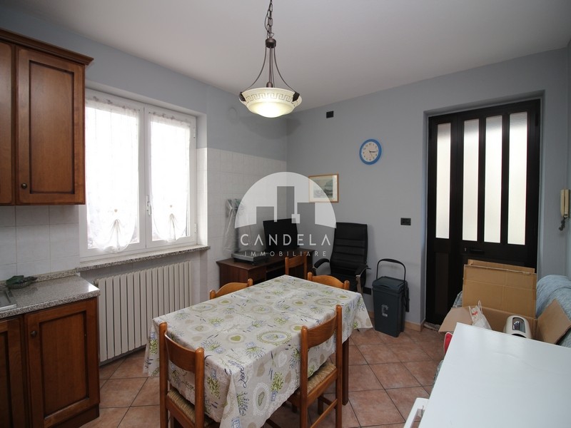 Vista Monviso e Cuore dell'Alta Langa: Villa in Murazzano