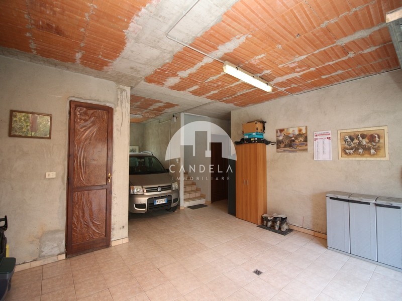 Vista Monviso e Cuore dell'Alta Langa: Villa in Murazzano