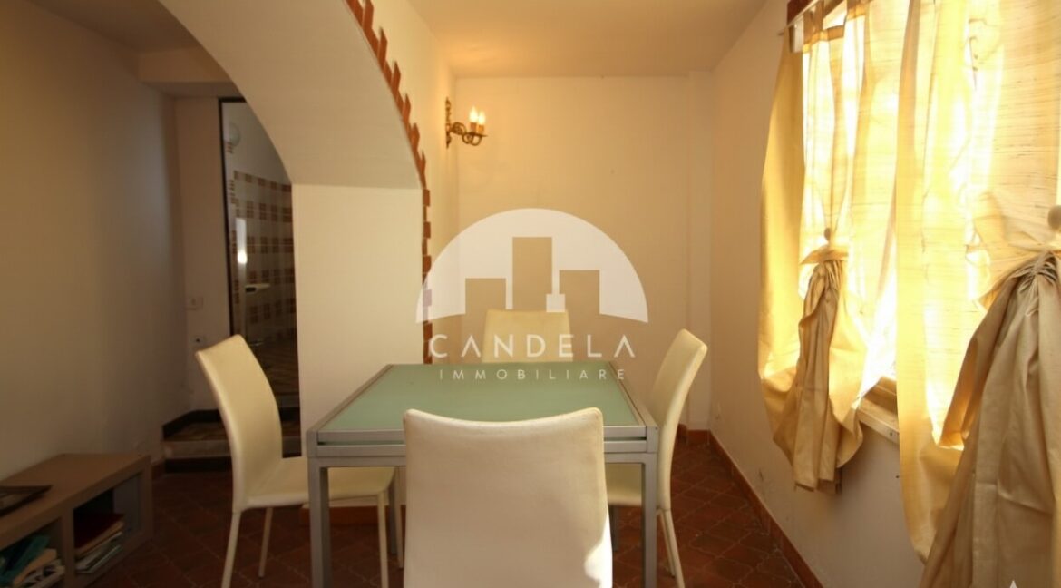 Marsaglia Casetta Indipendente con vista e terreno