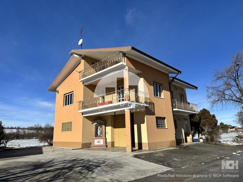 Casa Indipendente con Terreno a Mondovì in frazione Merlo