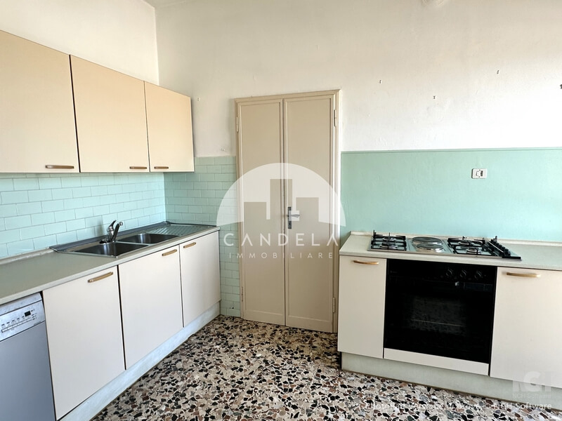 Casa Indipendente con Terreno a Mondovì in frazione Merlo