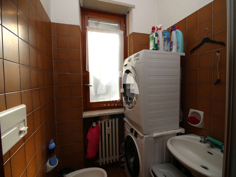 Ampio Quadrilocale con Terrazzi e doppi Box