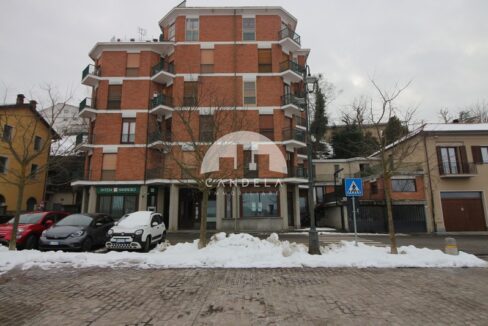 LOCALE COMMERCIALE PANORAMICO IDEALE PER BAR/RISTORANTE