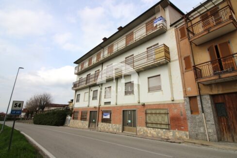 Palazzina di ampia Metratura con potenziale Ricettivo