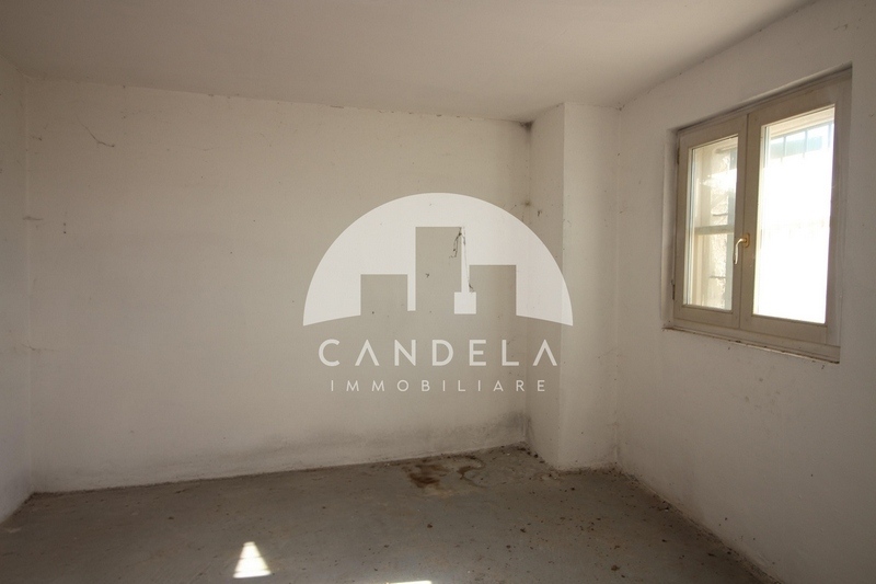 Alta Langa: Casa Indipendente con Vista Colline e Monti