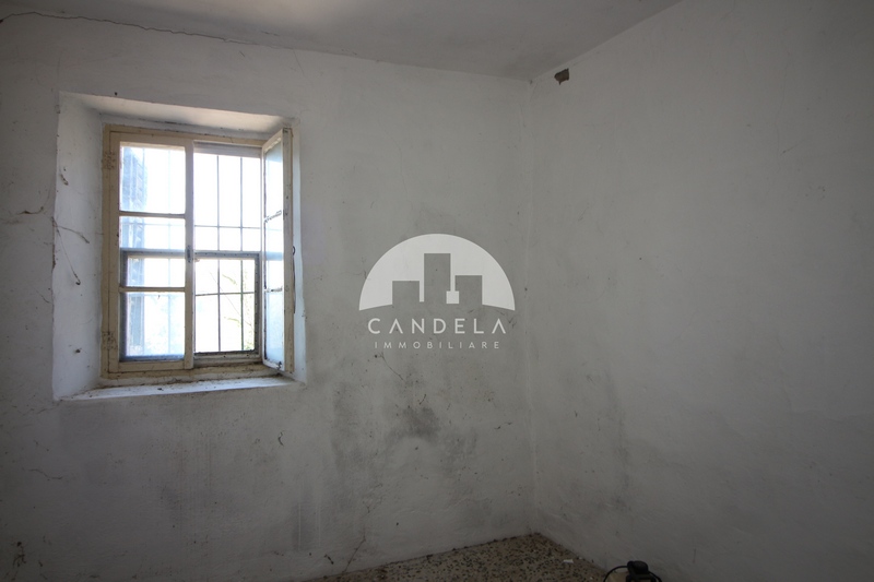Alta Langa: Casa Indipendente con Vista Colline e Monti