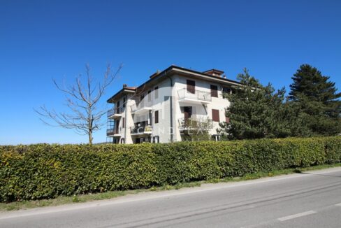 Murazzano: Il Tuo Rifugio Panoramico nell'Alta Langa