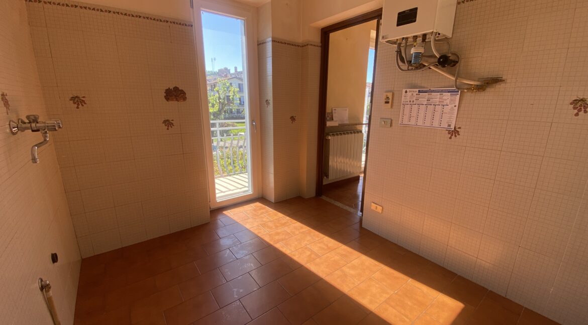 Villanova Mondovì quadrilocale vuoto