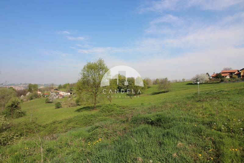 Vicoforte: Casa Indipendente con Terreno e Vista Panoramica