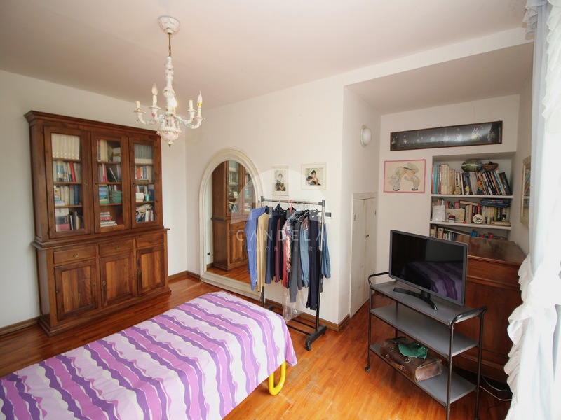Spazi infiniti, Cucina Estiva e 3.400 mq di verde privato.