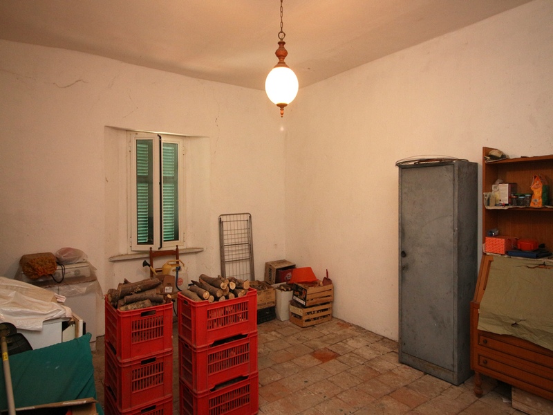 Porzione di Casa con Giardino nel Centro di Marsaglia