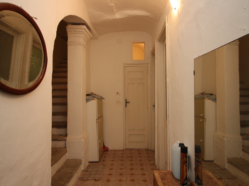 Porzione di Casa con Giardino nel Centro di Marsaglia